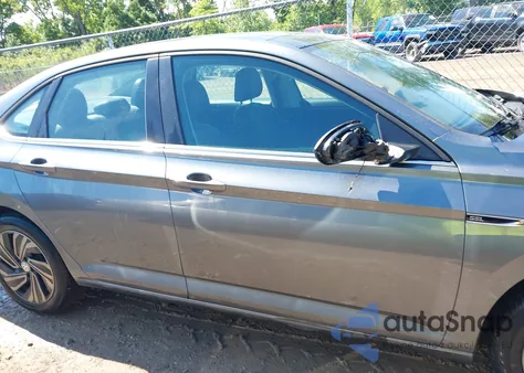 2019 Volkswagen Jetta 1.4T Sel Premium z USA, uszkodzony, nr VIN 3VWG57BU8KM089306